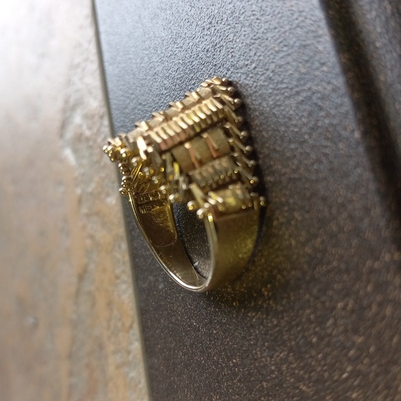 14k Gold Flexable Style Ring 8 1/2 - Picture 10 of 12